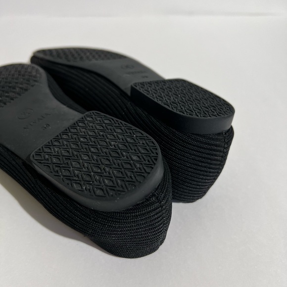 Vivaia Black Women's Square Toe Flat Shoes - Picture 10 of 11